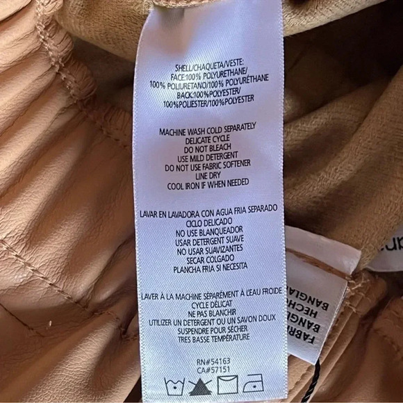 Calvin Klein Jeans Belted Faux Leather Shorts NWT - Picture 5 of 5